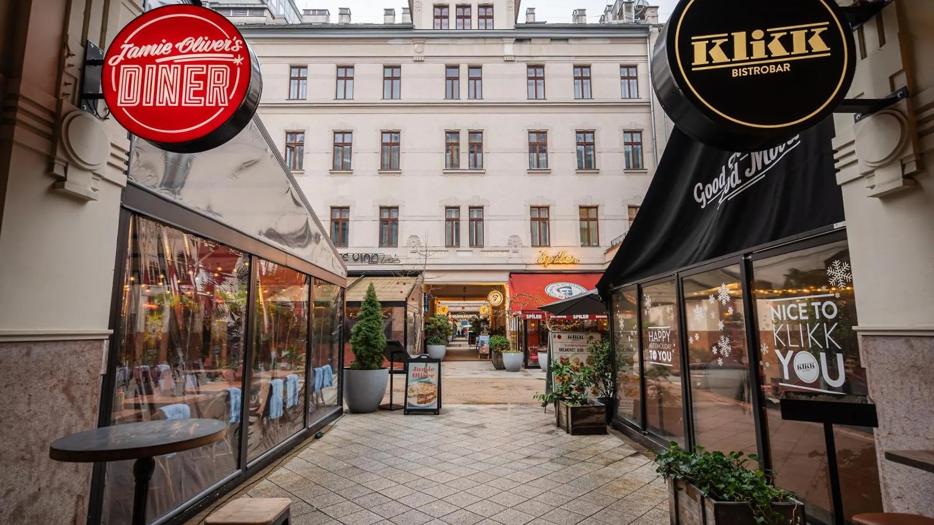 D16 - Gozsdu Garden Residence - Best Location By Bqa Budapest Appartamento
